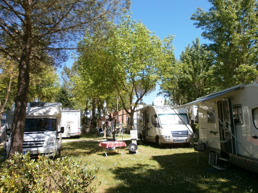 Camping Village Il Poggetto Troghi Exteriér fotografie